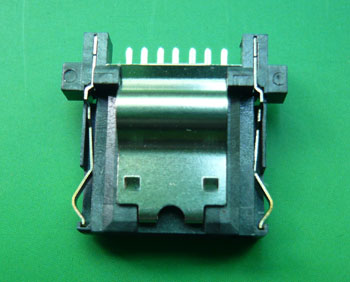 SATA 7P 母座带弹片铁壳